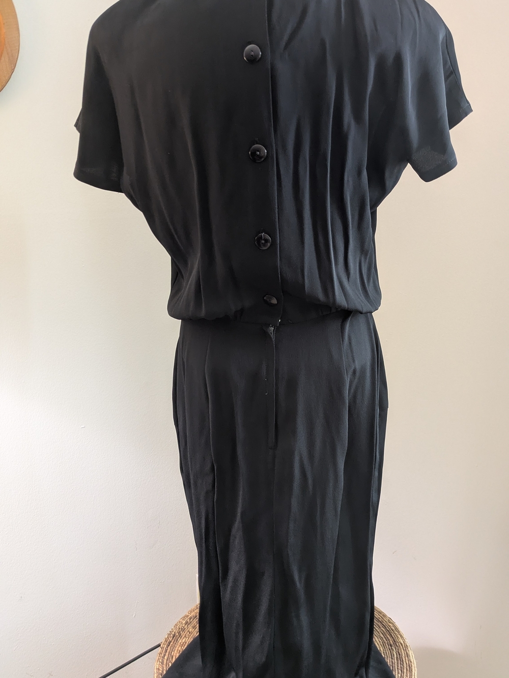 1940s Vintage Phoebe Classic Black Maxi Dress with Decorative Collar - Picture 6 of 10